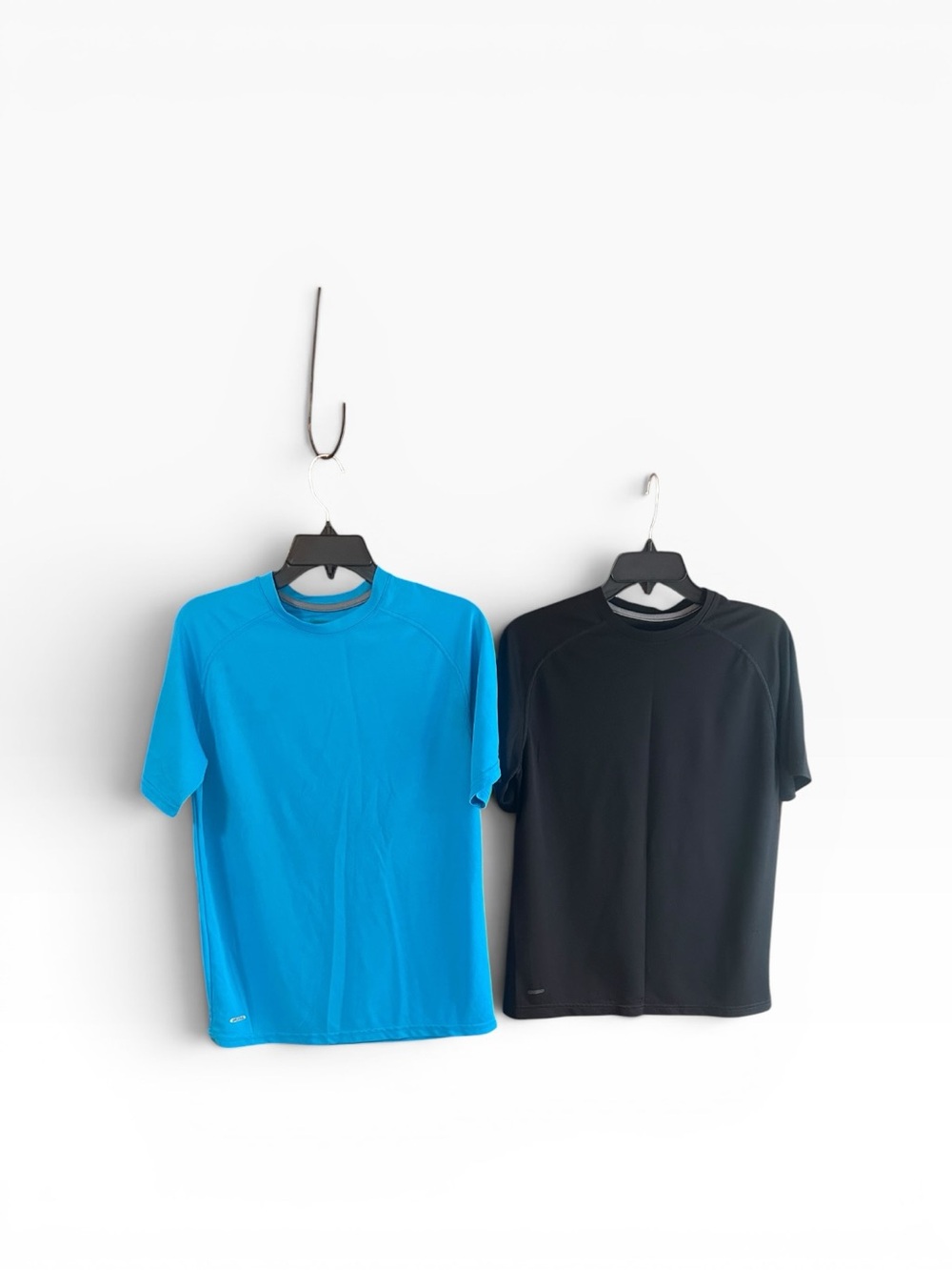 Starter Dri-Star Regular Fit Core Tee black, blue shirt bundle (2) Size S